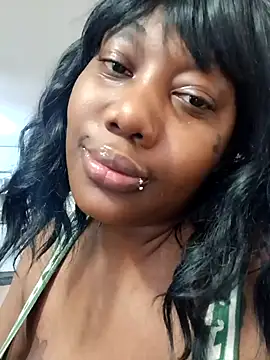 Snapshot of Cherishcherrysha chatting on 02/02/25, 07:57 Cherishcherrysha online show from 02/02/25, 07:57