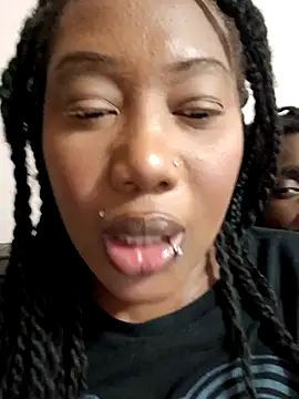 Snapshot of Cherishcherrysha chatting on 03/11/25, 05:46 Cherishcherrysha online show from 03/11/25, 05:46