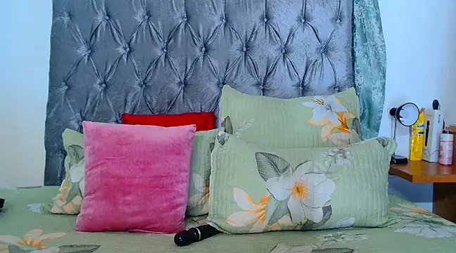 AvaOcean online show from 03/17/25, 06:42