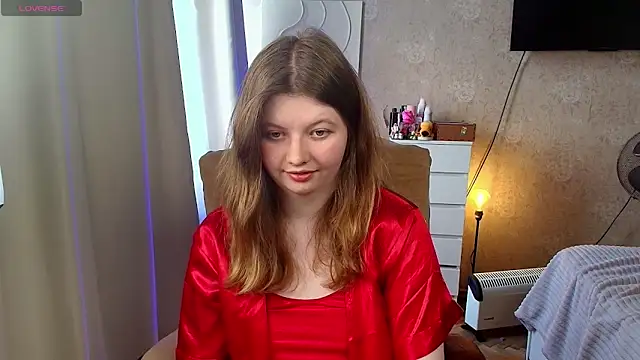 Vivian cutie online show from 06/11/26, 03:43