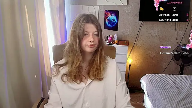 Vivian cutie online show from 07/16/26, 12:33