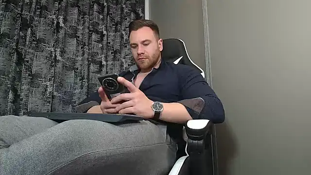 Thori92 online show from 02/18/25, 07:41