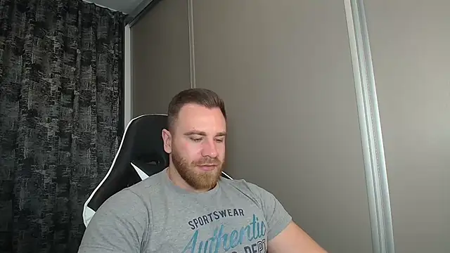 Thori92 online show from 11/11/25, 05:35