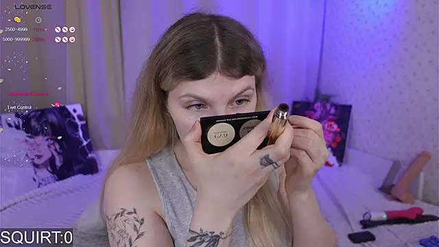 Snapshot of _aleksa_ chatting on 11/19/25, 06:08 aleksa online show from 11/19/25, 06:08