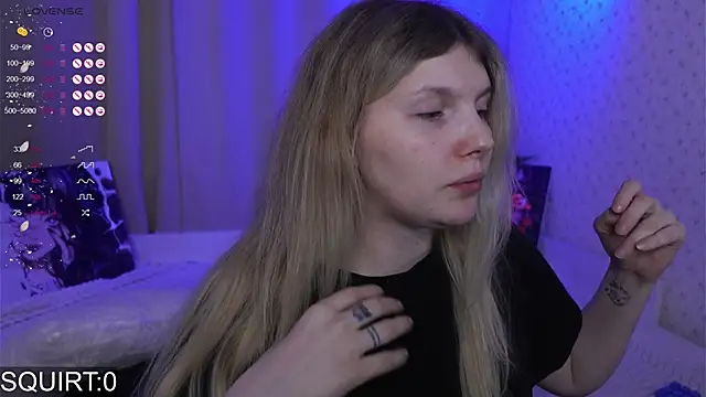 Snapshot of _aleksa_ chatting on 11/21/25, 05:44 aleksa online show from 11/21/25, 05:44