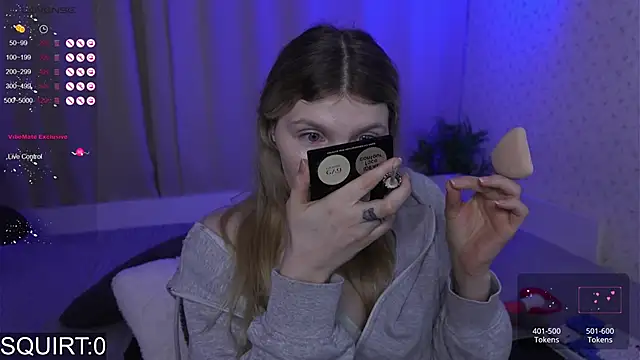 Snapshot of _aleksa_ chatting on 11/29/25, 06:00 aleksa online show from 11/29/25, 06:00