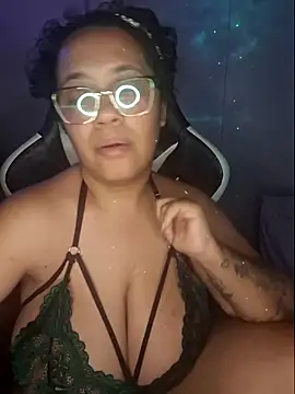 YasminMeyer online show from 11/08/25, 10:41