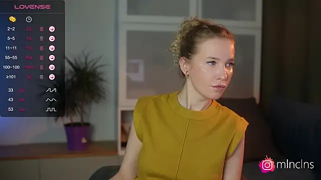 melanielwithu online show from 11/15/25, 05:42