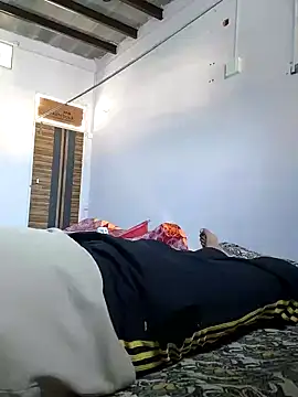 Snapshot of Lovingsol chatting on 11/06/25, 08:37 Lovingsol online show from 11/06/25, 08:37