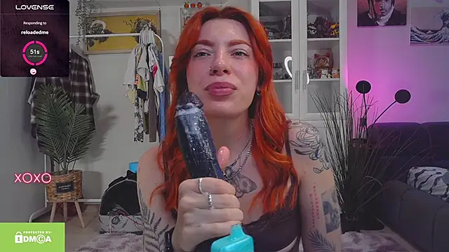 Snapshot of MaryStocks chatting on 10/28/25, 08:40 MaryStocks online show from 10/28/25, 08:40