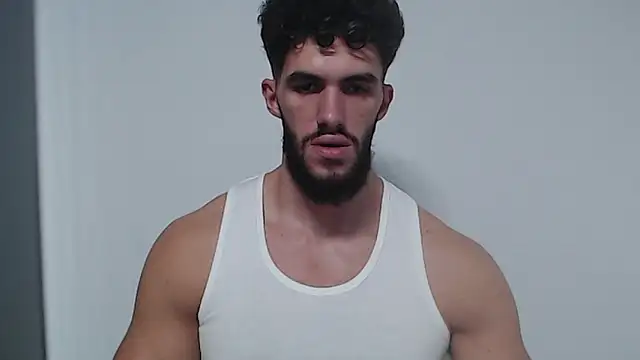 Snapshot of hiddenf chatting on 09/27/25, 09:09 hiddenf online show from 09/27/25, 09:09