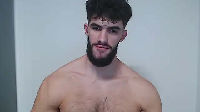 Snapshot of hiddenf chatting on 10/24/25, 07:54 hiddenf online show from 10/24/25, 07:54