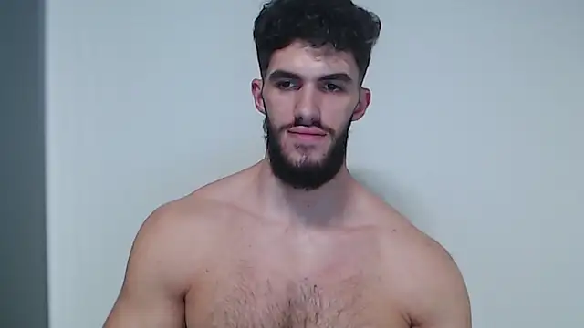 Snapshot of hiddenf chatting on 11/29/25, 10:13 hiddenf online show from 11/29/25, 10:13