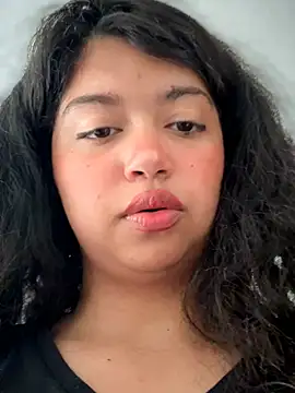 Peach Girll online show from 07/17/26, 07:08
