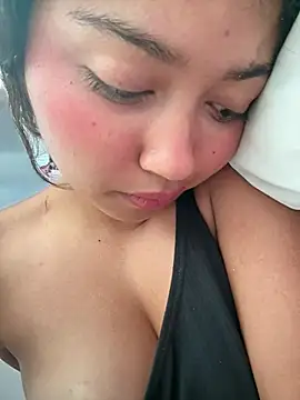 Peach Girll online show from 07/28/26, 07:39