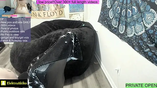 ElektraExotic online show from 09/18/25, 08:05