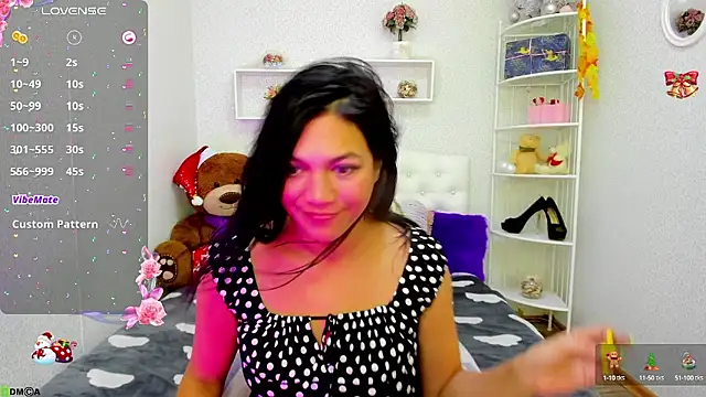 Mollywell online show from 12/09/24, 08:44