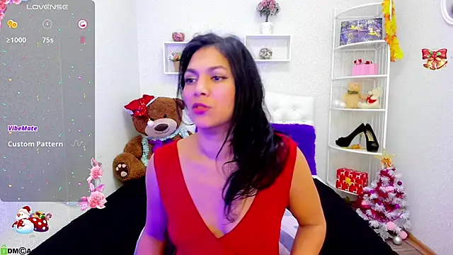 Mollywell online show from 12/30/24, 05:15