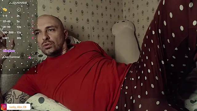 LuckyAlexx online show from 12/25/24, 04:12