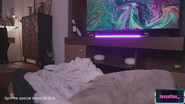 LucyAllenX online show from 12/20/24, 03:36