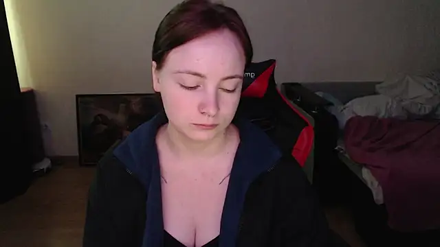 Laralianna online show from 05/28/26, 06:00