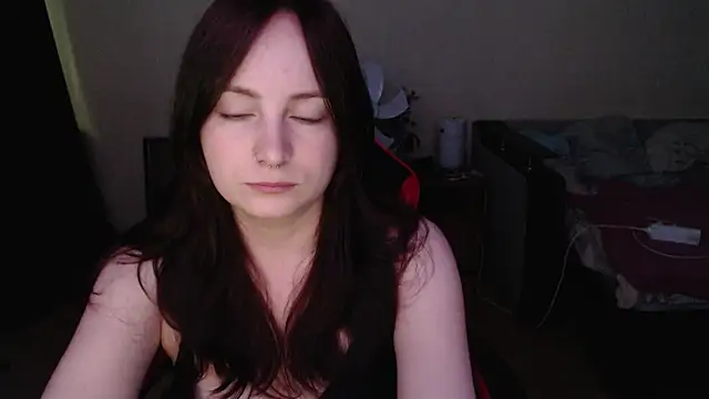 Laralianna online show from 05/29/26, 05:22