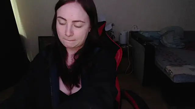Laralianna online show from 05/30/26, 12:35