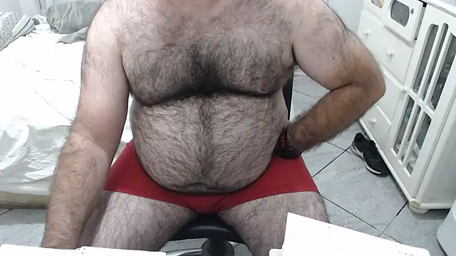 Snapshot of MysterBearMG chatting on 09/15/25, 11:16 MysterBearMG online show from 09/15/25, 11:16