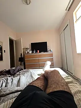 Snapshot of MysterBearMG chatting on 12/01/25, 05:40 MysterBearMG online show from 12/01/25, 05:40