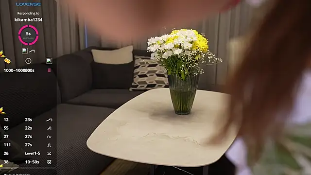 Snapshot of Vassiilisa chatting on 09/25/25, 03:16 Vassiilisa online show from 09/25/25, 03:16