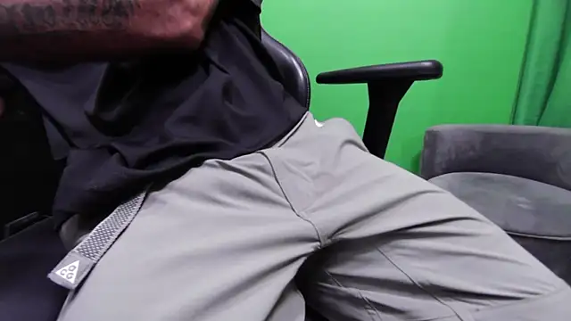 kuruptxxx live online show from 06/18/26, 04:44