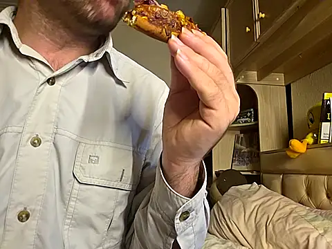 Snapshot of theSmallest-dick chatting on 09/26/25, 05:44 theSmallest-dick online show from 09/26/25, 05:44