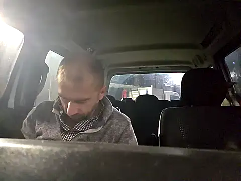 Snapshot of theSmallest-dick chatting on 10/11/25, 11:03 theSmallest-dick online show from 10/11/25, 11:03