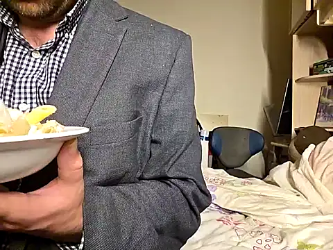 Snapshot of theSmallest-dick chatting on 10/15/25, 09:04 theSmallest-dick online show from 10/15/25, 09:04