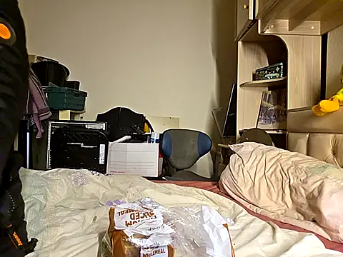 Snapshot of theSmallest-dick chatting on 10/19/25, 10:10 theSmallest-dick online show from 10/19/25, 10:10