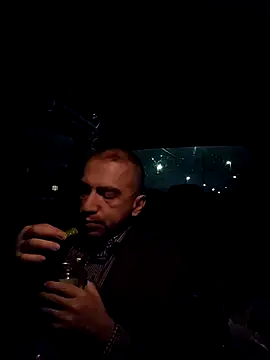 Snapshot of theSmallest-dick chatting on 10/26/25, 10:04 theSmallest-dick online show from 10/26/25, 10:04