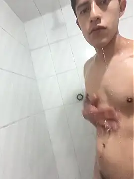 KevinCrz online show from 10/23/25, 06:13