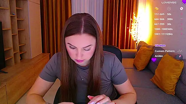 Snapshot of _Mia_Adams chatting on 11/10/25, 08:57 Mia Adams online show from 11/10/25, 08:57