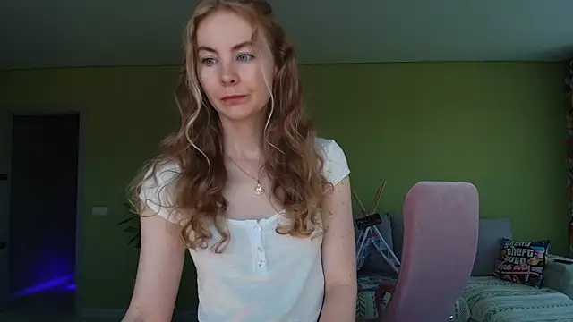Cuddle Cat online show from 06/10/26, 06:12