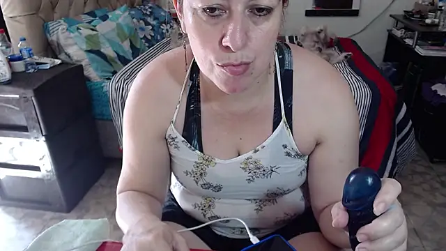 Snapshot of Barbiegomez chatting on 12/22/25, 07:00 Barbiegomez online show from 12/22/25, 07:00