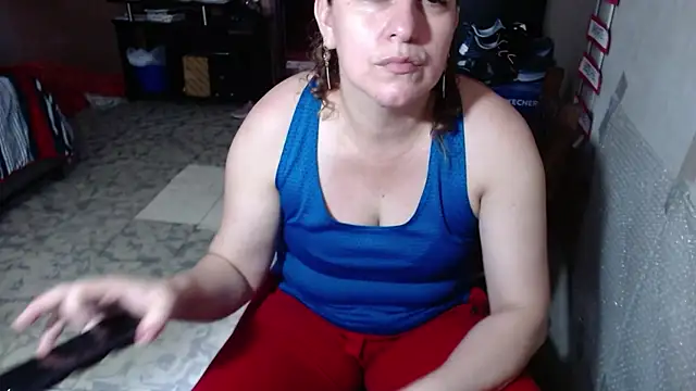 Snapshot of Barbiegomez chatting on 04/15/26, 05:31 Barbiegomez online show from 04/15/26, 05:31