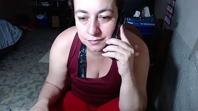 Snapshot of Barbiegomez chatting on 04/17/26, 04:43 Barbiegomez online show from 04/17/26, 04:43