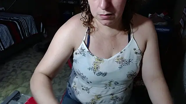 Snapshot of Barbiegomez chatting on 05/20/26, 05:30 Barbiegomez online show from 05/20/26, 05:30
