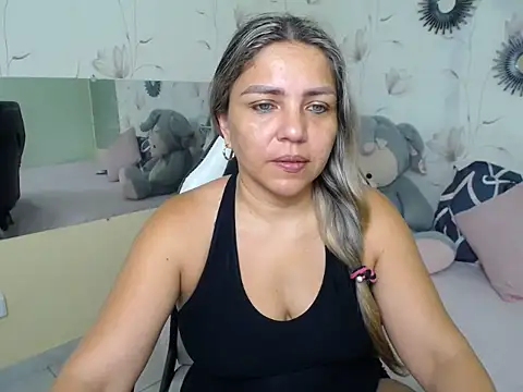 cum bigass online show from 11/21/25, 11:53