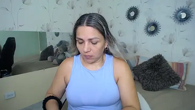 cum bigass online show from 12/19/25, 12:34