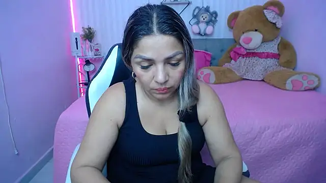 cum bigass online show from 02/04/26, 12:11