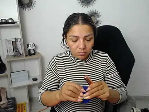 cum bigass online show from 06/12/26, 12:15