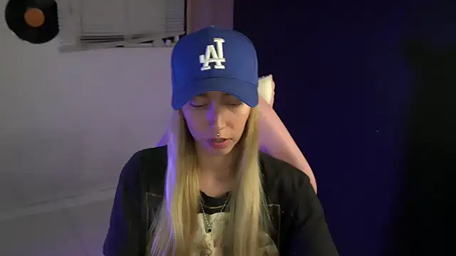 Saucy Jenn online show from 07/25/26, 03:48
