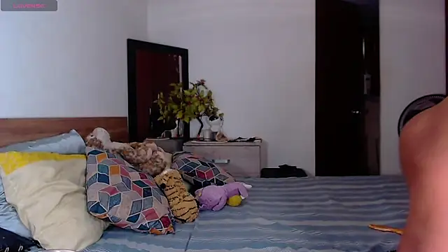 Snapshot of TastyTrap_18 chatting on 01/08/26, 03:53 TastyTrap 18 online show from 01/08/26, 03:53
