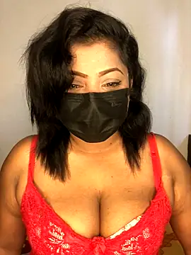 Snapshot of _Cute_ariana_ chatting on 10/05/25, 06:23 Cute ariana online show from 10/05/25, 06:23